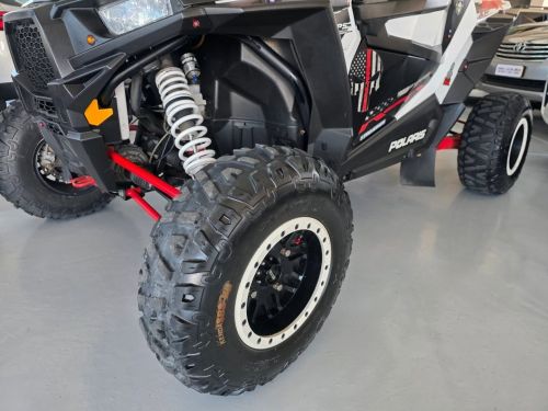 Polaris POLARIS RZR 1000XP EPS WHITE LIGHTNING in Namibia