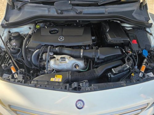 Mercedes-Benz B180 1.6T 5DR A/T in Namibia