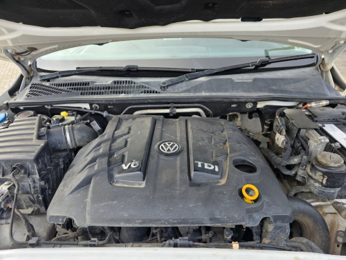 Volkswagen AMAROK 3.0TDI V6 HIGHLINE 4MOTION A/T in Namibia