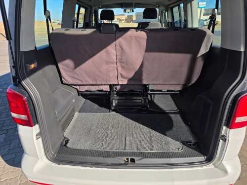 Volkswagen T5 KOMBI 2.0 TDI COMFORTLINE M/T in Namibia