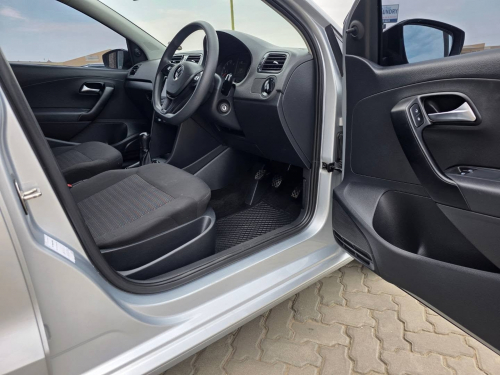 Volkswagen POLO VIVO 1.4 M/T in Namibia