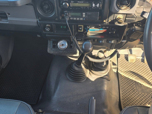 Toyota LAND CRUISER 4.5 EFI M/T 4X4 CAMPER in Namibia