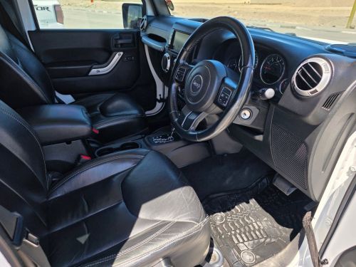 Jeep WRANGLER UNLTD SAHARA 3.6 V6 A/T 4X4 5DR in Namibia