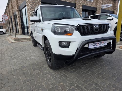 Mahindra PIK-UP S6 MHAWK 2.2 S/C M/T 4X4 in Namibia