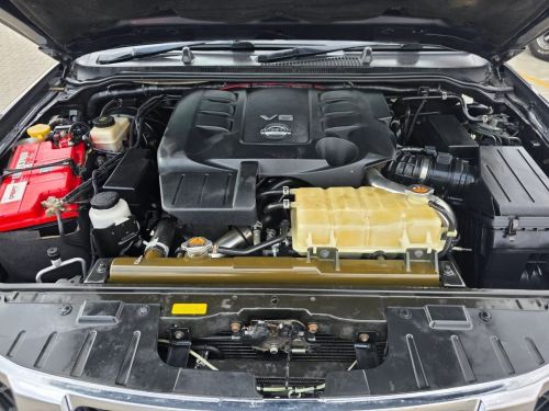 Nissan NAVARA 3.0 DCI V6 LE A/T 4X4 in Namibia