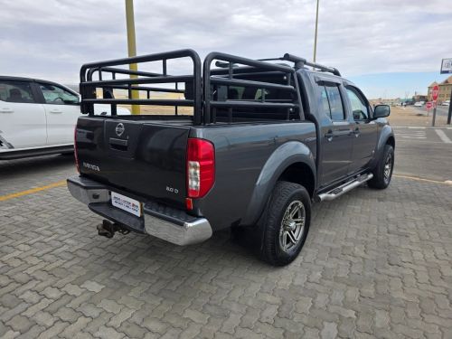 Nissan NAVARA 3.0 DCI V6 LE A/T 4X4 in Namibia