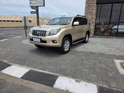 Pre-owned Toyota PRADO VX 4.0 V6 4X4 A/T //FINANCE AVAILABLE// for sale in 
