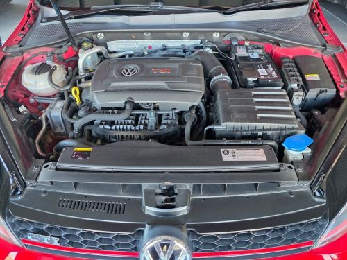 Volkswagen GOLF 7 GTI 2.0 DSG in Namibia