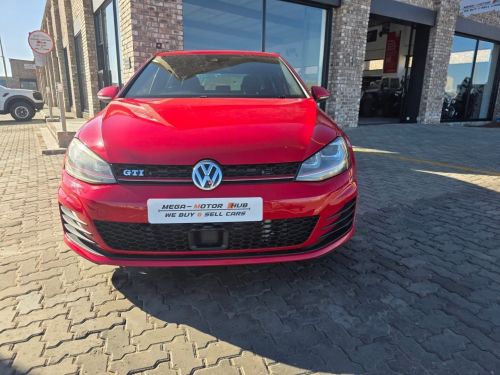 Volkswagen GOLF 7 GTI 2.0 DSG in Namibia