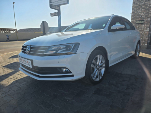 Volkswagen JETTA 1.4 TSI COMFORTLINE BLUEMOTION M/T in Namibia