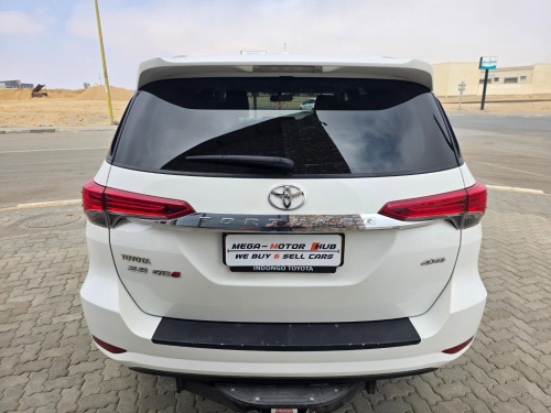 Toyota FORTUNER 2.8 GD-6 4X4 M/T in Namibia