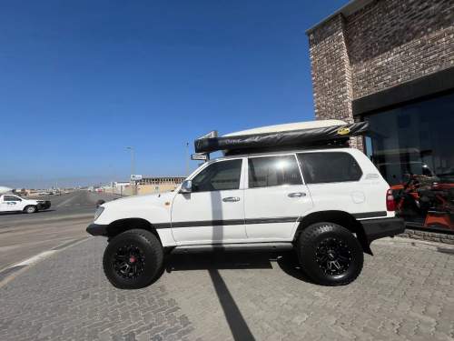 Toyota LAND CRUISER 105 GX 4.5EFI 4X4 M/T in Namibia