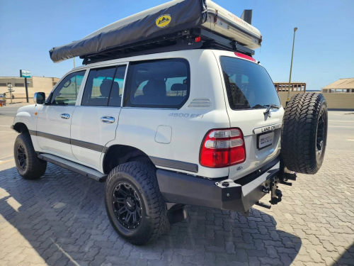 Toyota LAND CRUISER 105 GX 4.5EFI 4X4 M/T in Namibia