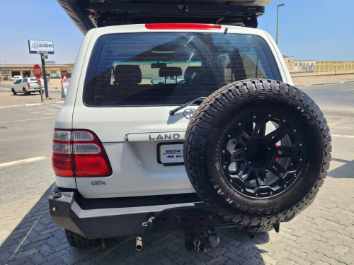 Toyota LAND CRUISER 105 GX 4.5EFI 4X4 M/T in Namibia