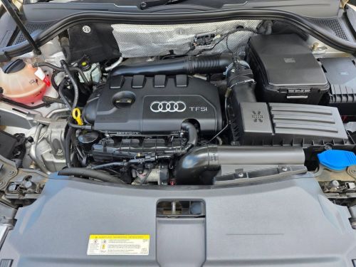 Audi Q3 2.0T QUATTRO S-TRONIC in Namibia