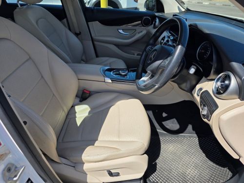 Mercedes-Benz GLC 220D 4 MATIC A/T in Namibia