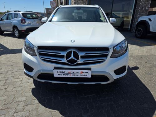 Mercedes-Benz GLC 220D 4 MATIC A/T in Namibia