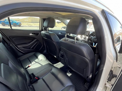 Mercedes-Benz GLA 220 CDI 4MATIC A/T in Namibia