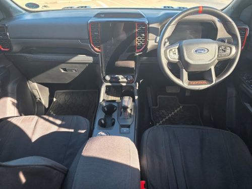Ford RAPTOR 3.0 V6 TWIN TURBO 10SPEED A/T 4X4 in Namibia