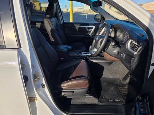 Toyota FORTUNER 2.4 GD-6 4X4 A/T in Namibia