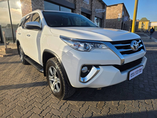 Toyota FORTUNER 2.4 GD-6 4X4 A/T in Namibia