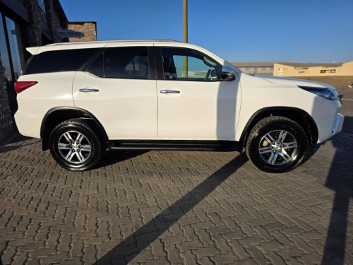 Toyota FORTUNER 2.4 GD-6 4X4 A/T in Namibia