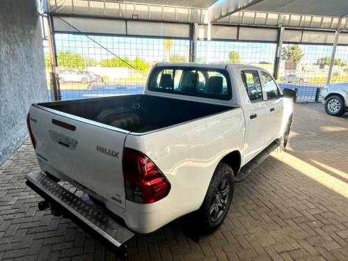 Toyota Hilux 2.4 DC 4x4 Raider Auto in Namibia