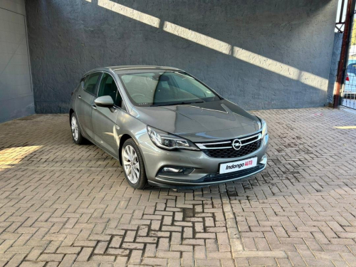 Opel Astra 1.4T Enjoy A/T in Namibia