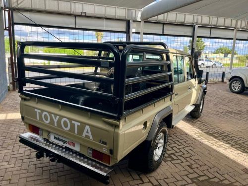 Toyota Land Cruiser 4.2 DC in Namibia