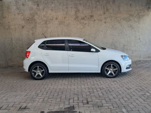 Volkswagen Polo Vivo 1.4 Comfortline HB in Namibia