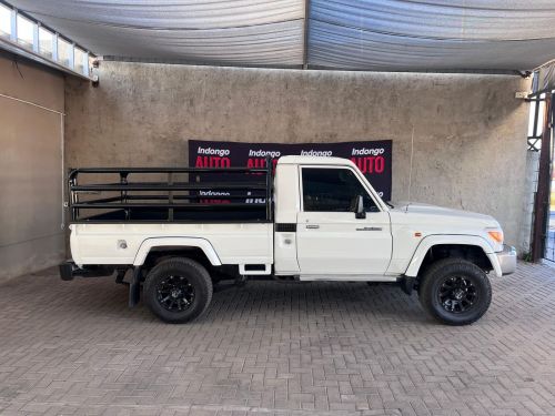Toyota Land Cruiser 4.0 SC in Namibia