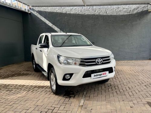 Toyota Hilux 2.4 DC SRX 4x4 in Namibia