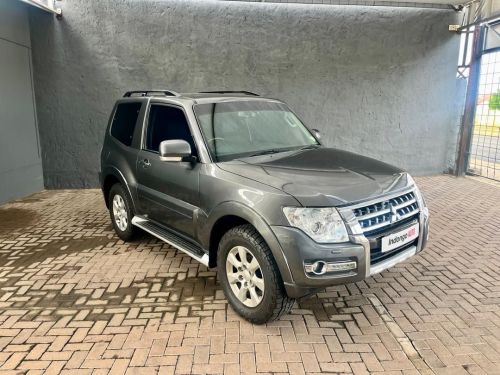 Pre-owned Mitsubishi Pajero 3.2 Di - Gls Swb A/t for sale in 
