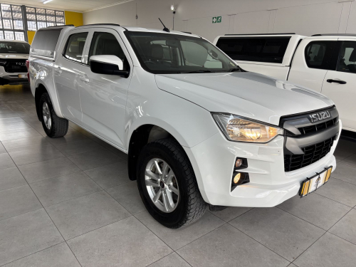 Pre-owned Isuzu Dmax 1.9 D/cab 4x4 A/t LS for sale in 