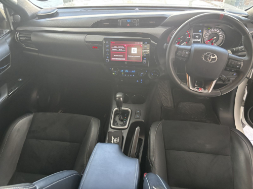 Toyota Hilux GR 2.8 D/cab 4x4 A/t in Namibia