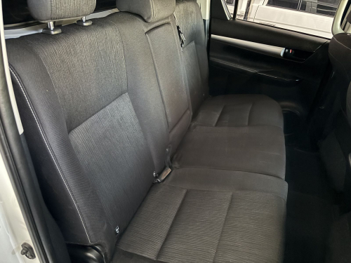 Toyota Hilux 2.4 D/cab 4x4 A/t Raider X in Namibia