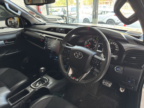 Toyota Hilux GR D/cab 4x4 A/t 2.8 in Namibia