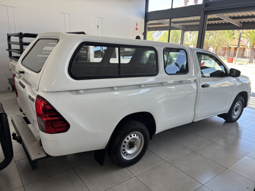 Toyota Hilux S/cab 2.4 2x4 M/t in Namibia