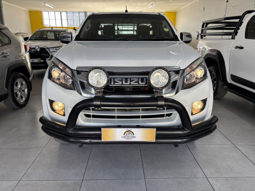 Isuzu D teq 3.0 Ex/cab 4x4 M/t in Namibia