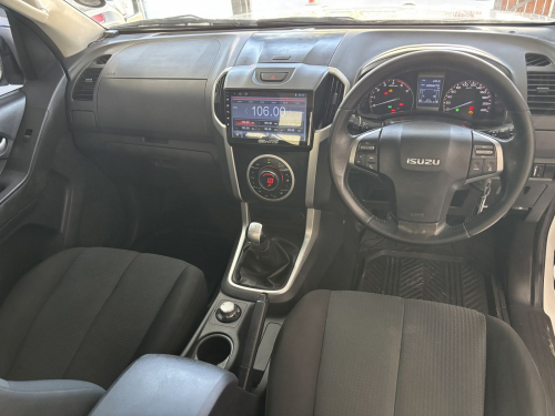 Isuzu D teq 3.0 Ex/cab 4x4 M/t in Namibia
