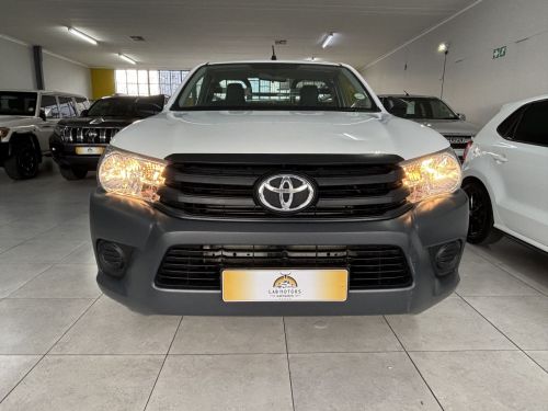 Toyota Hilux 2.4 S/cab A/c 2x4 in Namibia