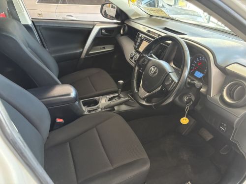 Toyota Toyota Rav4 2.0 CVT in Namibia