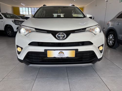 Toyota Toyota Rav4 2.0 CVT in Namibia