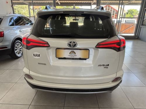 Toyota Toyota Rav4 2.0 CVT in Namibia
