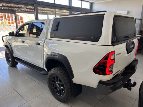 Toyota Toyota Hilux Legend RS D/cab 4x4 A/t 2.8 in Namibia
