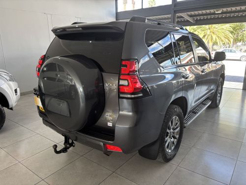 Toyota Prado VX L 3.0 Diesel A/t in Namibia
