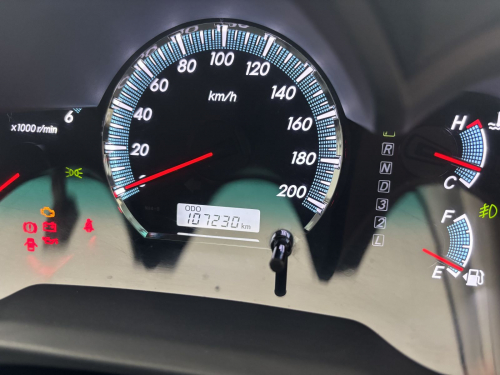 Toyota Fortuner D4d 3.0 A/t 2x4 in Namibia