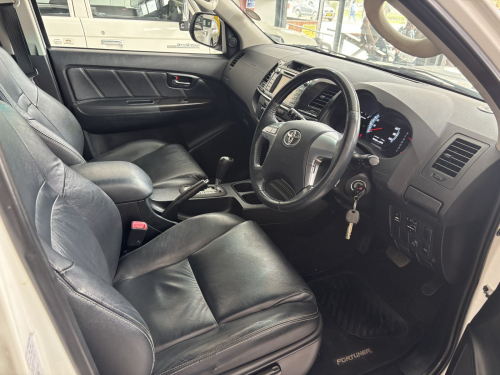 Toyota Fortuner D4d 3.0 A/t 2x4 in Namibia