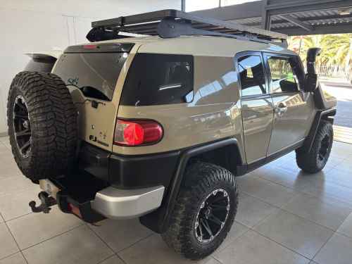 Toyota Toyota FJ Cruiser in Namibia