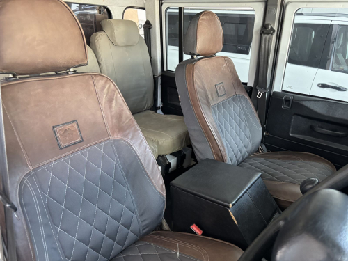 Land Rover Defender 130 Puma 2.2 D/cab in Namibia